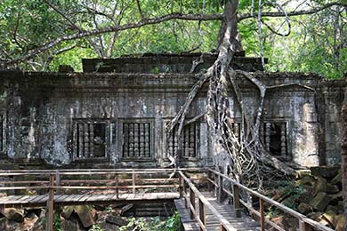 TREKKING ON SACRED MOUNTAIN IN CAMBODIA