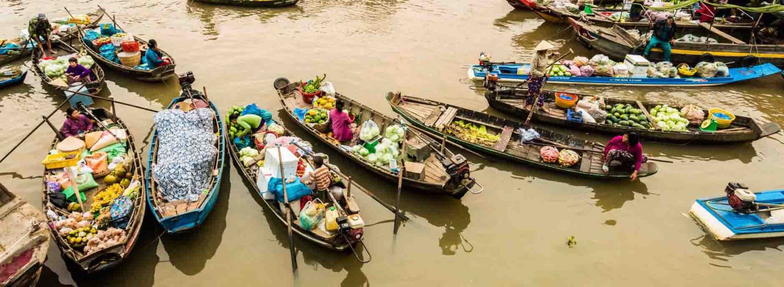 Cai Rang floating market