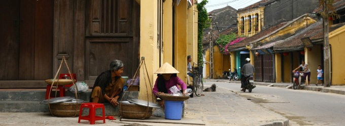 4.1. Walking through the old town