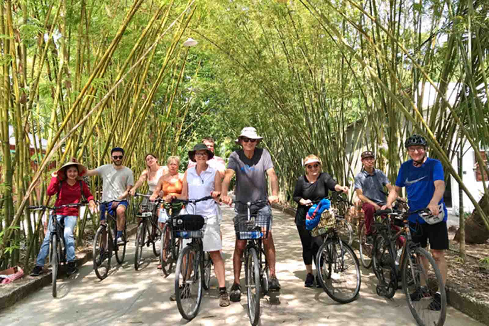 Cycling in Vam Xang, Can Tho